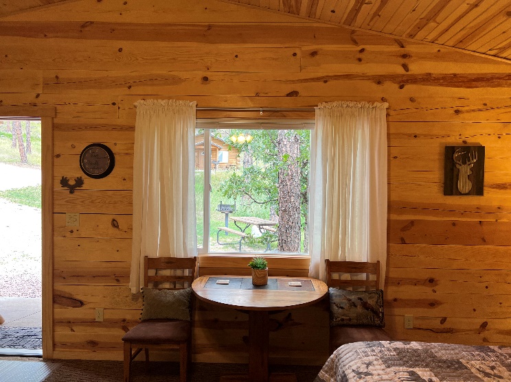 Kemp's Kamp - Photo of Cabins 9 and 11 interior.